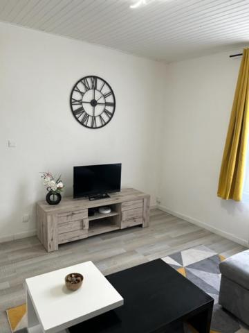Apartament Richelieu 2 Chez Adrien Saint-Quentin  Zewnętrze zdjęcie